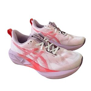 ASICS Novablast 5 Road-Running Sneakers 2B765101 White/Coral Reef Womens Size 10